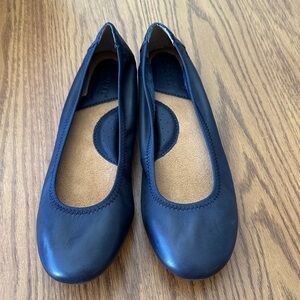 Born Dark Blue Leather Flats